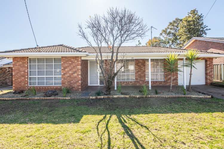 Main view of Homely house listing, 18 Belmore Place, Dubbo NSW 2830