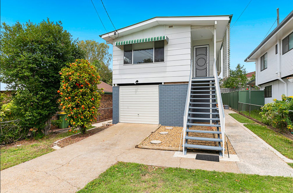 Main view of Homely house listing, 25 Myra Street, Birkdale QLD 4159