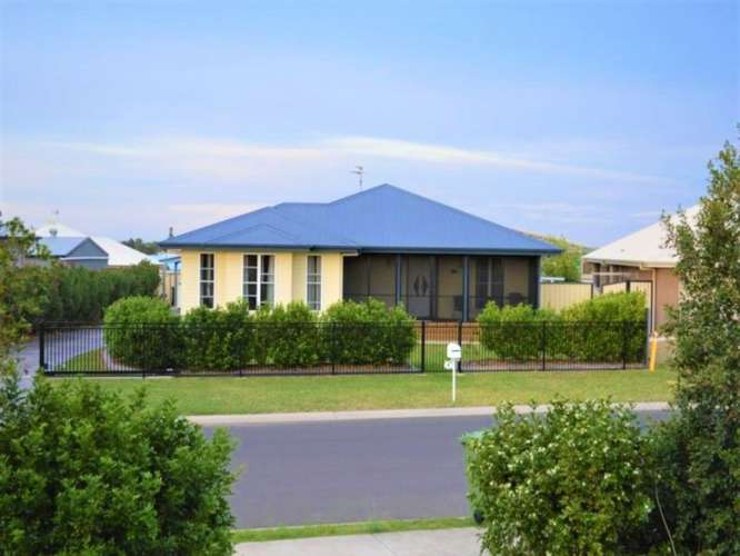 Second view of Homely house listing, 9 Lockyer Crescent, Roma QLD 4455