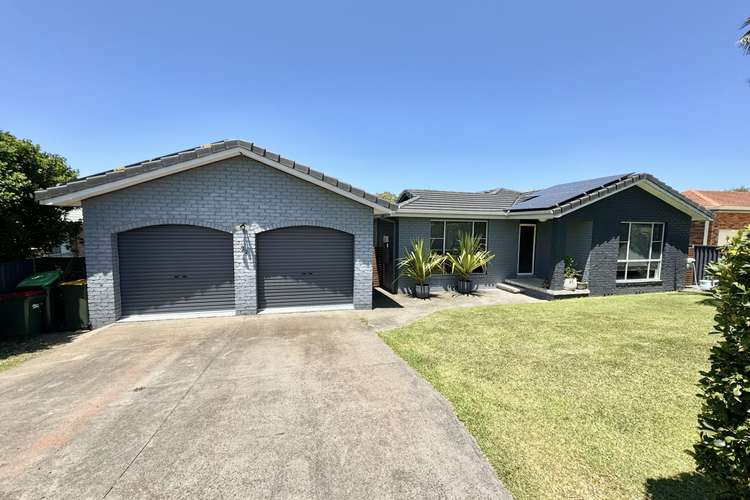 22 Carrabeen Drive, Old Bar NSW 2430