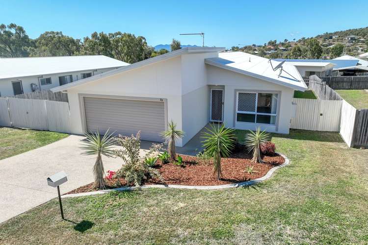 22 Sapphire Crescent, Bowen QLD 4805