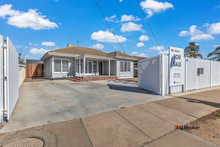 271 Ogilvie Avenue, Echuca VIC 3564