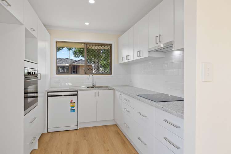 Sixth view of Homely house listing, 10 Robinia Street, Alexandra Hills QLD 4161