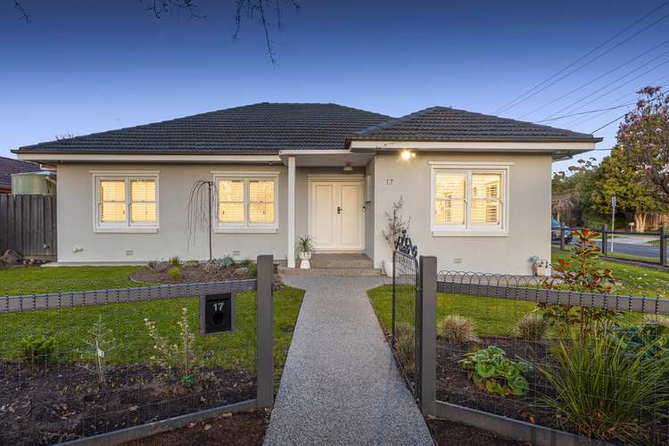 Main view of Homely house listing, 17 Phyllis Avenue, Boronia VIC 3155