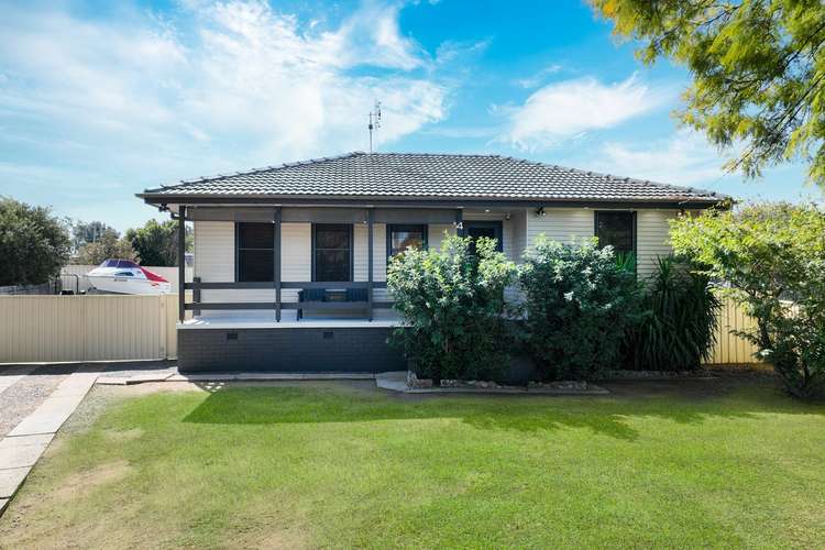 Main view of Homely house listing, 4 Moore Close, Singleton NSW 2330
