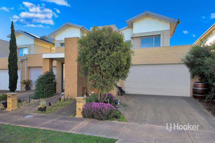 Main view of Homely townhouse listing, 11 Broadbeach Circuit, Sanctuary Lakes VIC 3030