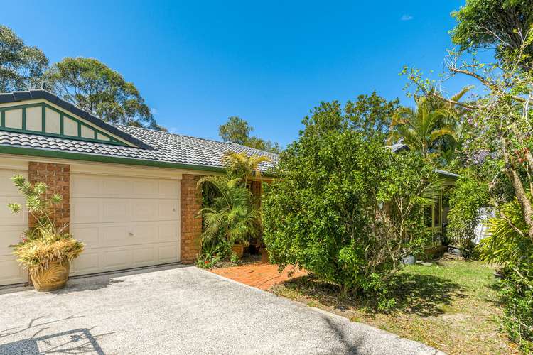 5 Hardy Avenue, Ocean Shores NSW 2483