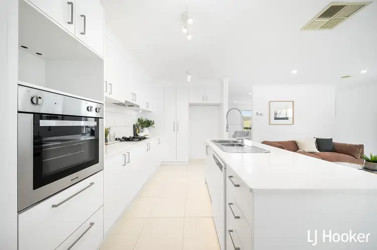 Fifth view of Homely house listing, 120 Hollows Circuit, Macgregor ACT 2615