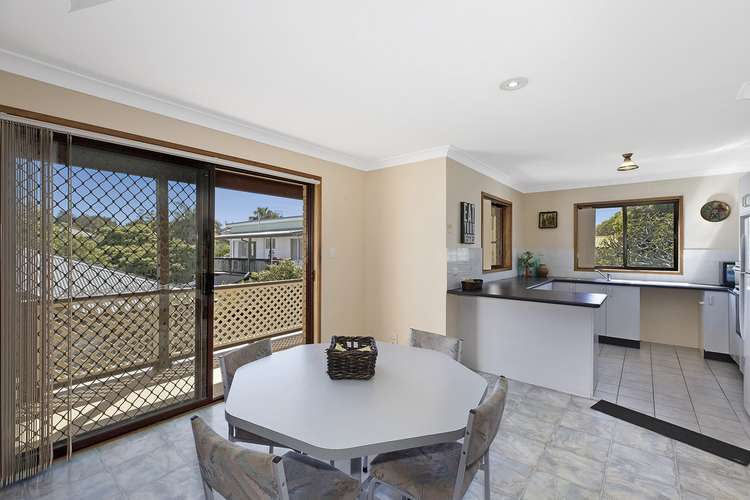 Fifth view of Homely semiDetached listing, 2/6 Anzac Road, Long Jetty NSW 2261