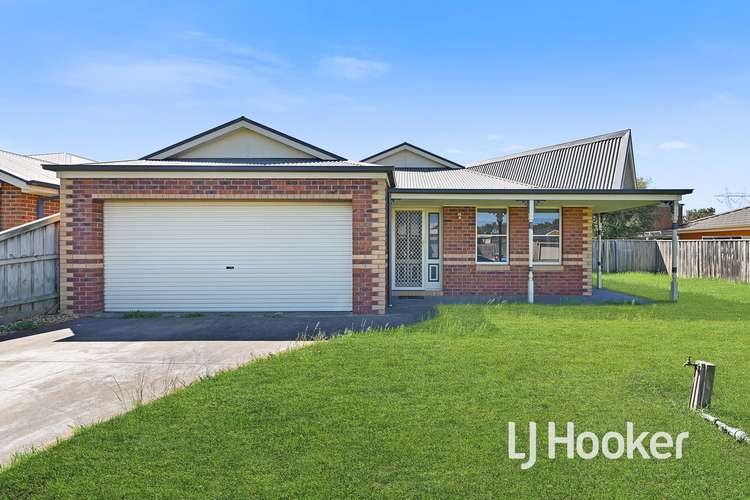 Main view of Homely house listing, 8 Glade Court, Cranbourne VIC 3977
