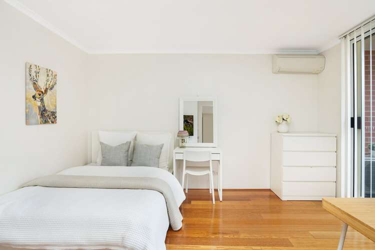 Fourth view of Homely unit listing, S401/233 Harris St, Pyrmont NSW 2009