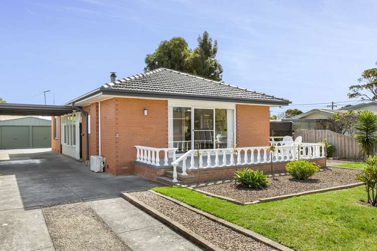 2 Coatsworth Avenue, St Leonards VIC 3223