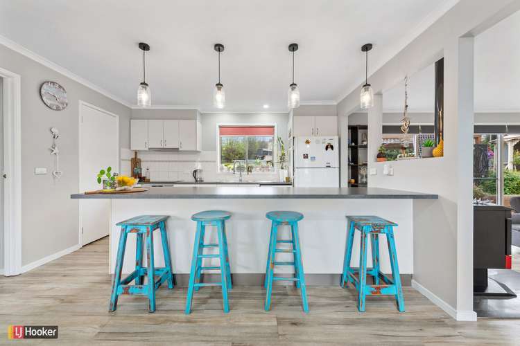 Second view of Homely house listing, 27 John Francis Court, Kalimna VIC 3909