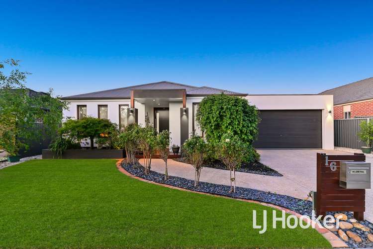 Main view of Homely house listing, 16 Everly Circuit, Pakenham VIC 3810