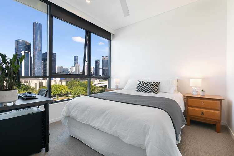 Main view of Homely unit listing, 705/19 Hope Street, South Brisbane QLD 4101