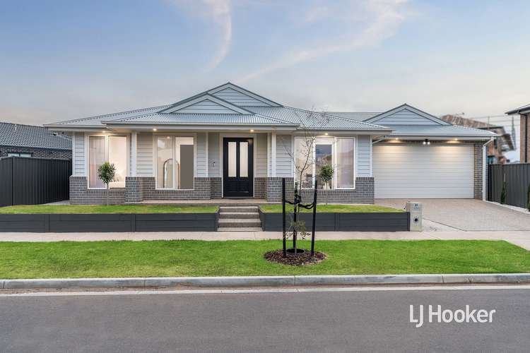 Second view of Homely house listing, 21 Maroon Street, Tarneit VIC 3029