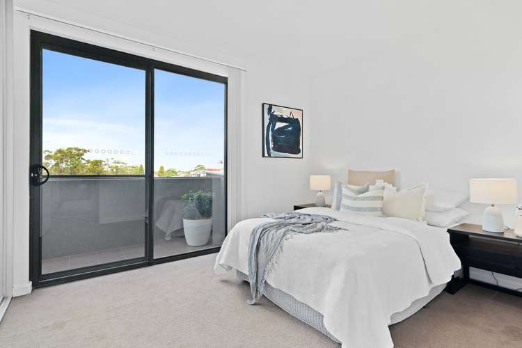 Fourth view of Homely house listing, 409/11 Ernest Street, Belmont NSW 2280