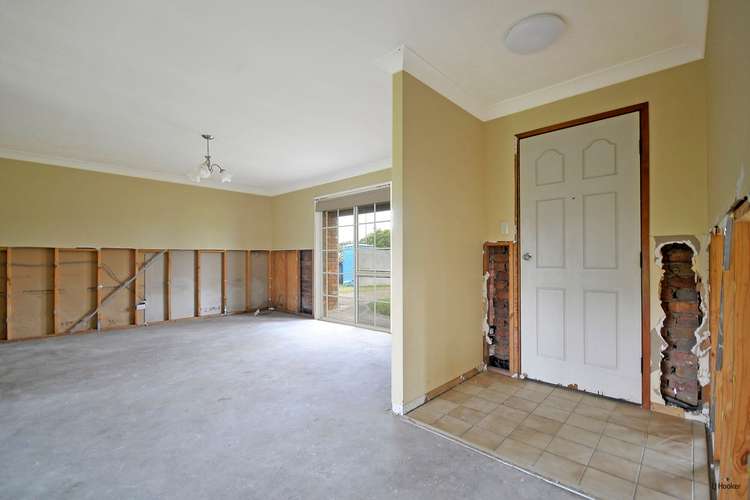 Fifth view of Homely house listing, 221 Nineteenth Avenue, Elanora QLD 4221