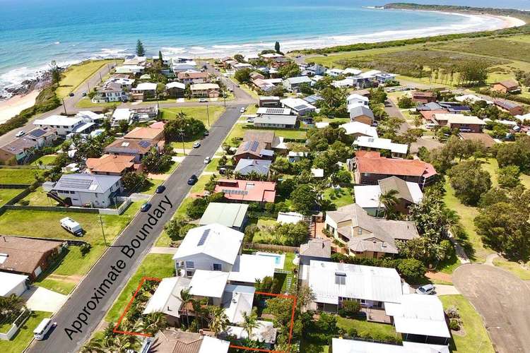 Main view of Homely house listing, 39 Ocean Drive, Wallabi Point NSW 2430