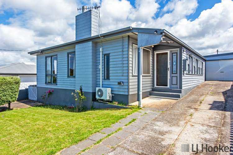 16 Hamilton Street, Upper Burnie TAS 7320