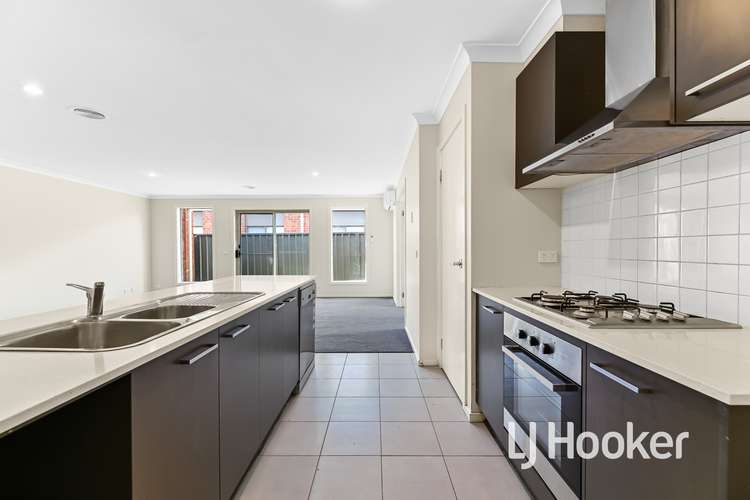 Third view of Homely house listing, 14 Boldrewood Place, Lynbrook VIC 3975
