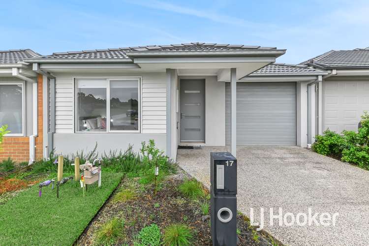Main view of Homely house listing, 17 Metallic Way, Cranbourne South VIC 3977