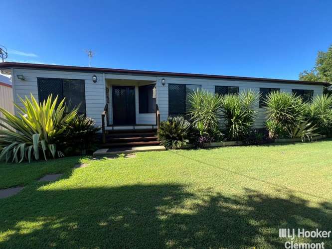 11 Copperfield Road, Clermont QLD 4721