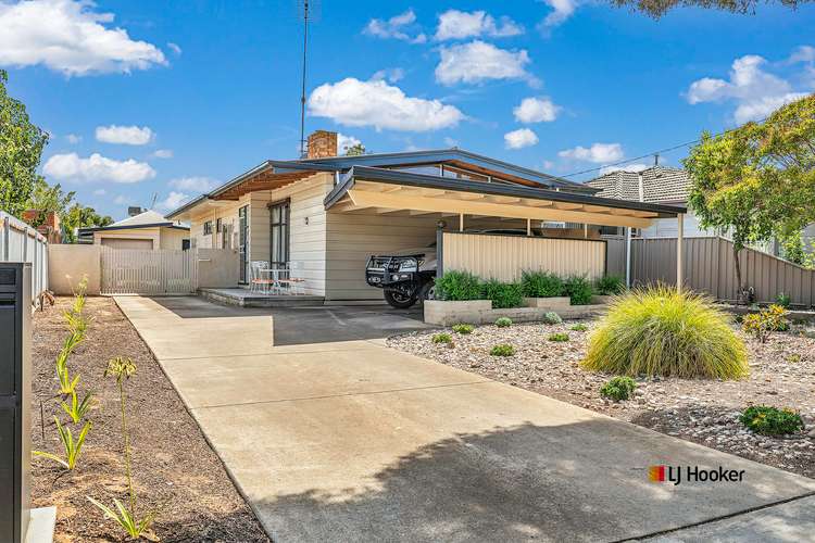 Main view of Homely house listing, 10 Cypress Street, Echuca VIC 3564