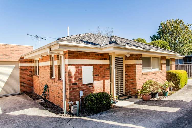 Main view of Homely townhouse listing, 2/44 Geoffrey Drive, Kilsyth VIC 3137