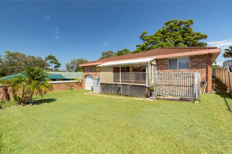 7 Karlowan Place, Forster NSW 2428