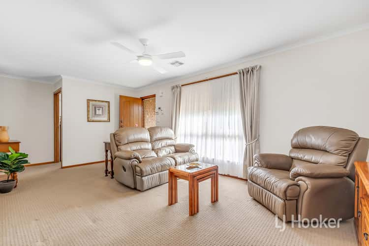 72 Jacaranda Drive, Craigmore SA 5114