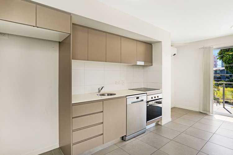 Fifth view of Homely unit listing, 10/14 Rose Street, Southport QLD 4215