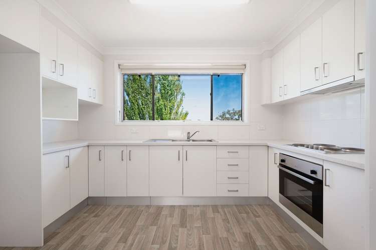Main view of Homely semiDetached listing, 2/13 Tompson Street, Garran ACT 2605
