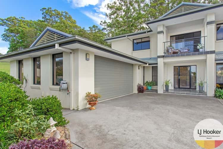 2/6 The Grove, Tallwoods Village NSW 2430