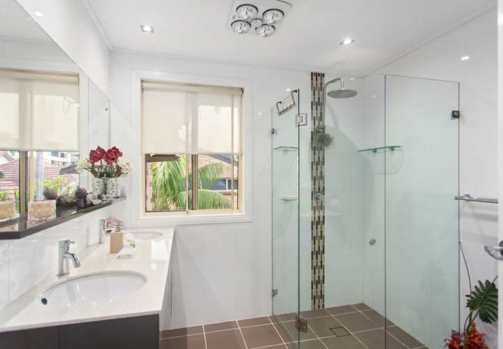Seventh view of Homely semiDetached listing, 2 Seaview Street, Cronulla NSW 2230