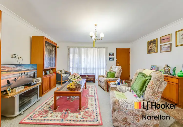 Second view of Homely villa listing, 2/11 Fuchsia Crescent, Macquarie Fields NSW 2564