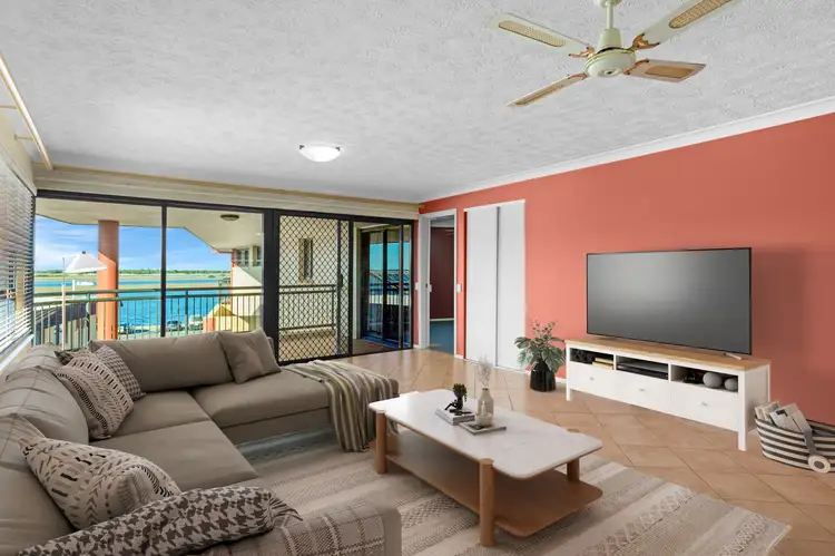 10/274 Marine Parade