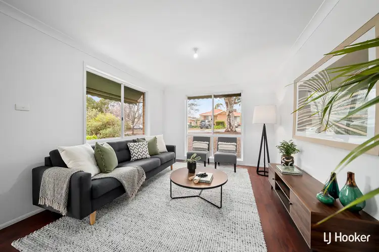 Second view of Homely house listing, 7 Berkeley Street, Dunlop ACT 2615
