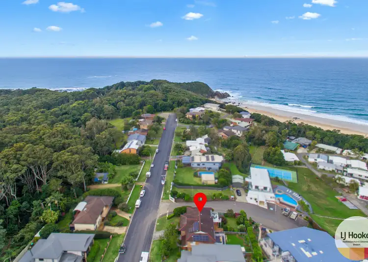 Main view of Homely townhouse listing, 1/23 Red Head Rd, Red Head NSW 2430