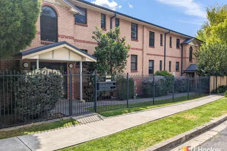Main view of Homely unit listing, 7/4 Hill Street, Lithgow NSW 2790