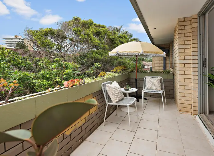 6/5 Ramsay Street
