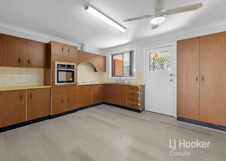 Third view of Homely villa listing, 7/19-21 Third Avenue, Macquarie Fields NSW 2564