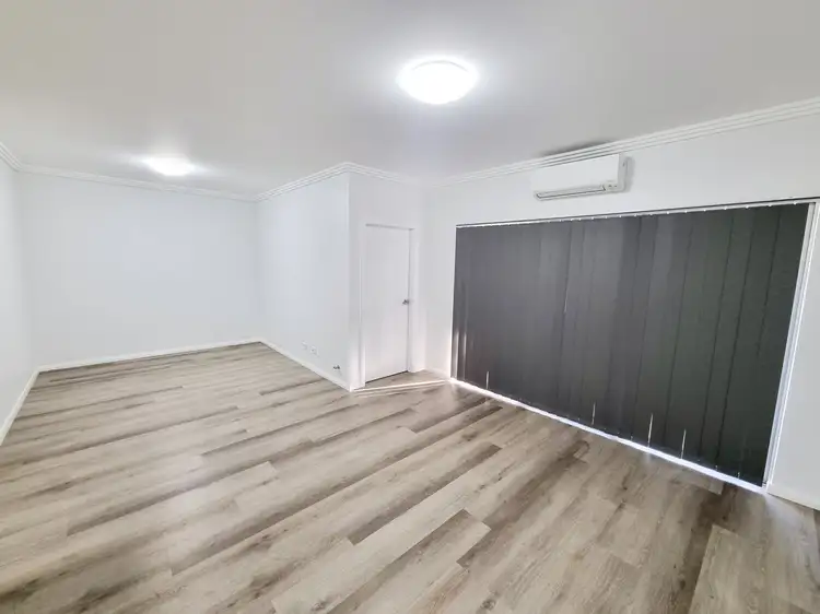 Third view of Homely unit listing, 18/30-32 Third Avenue, Macquarie Fields NSW 2564