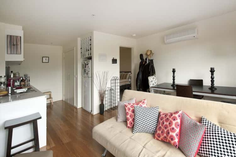 Third view of Homely apartment listing, 2/95-99 Edithvale Road, Edithvale VIC 3196