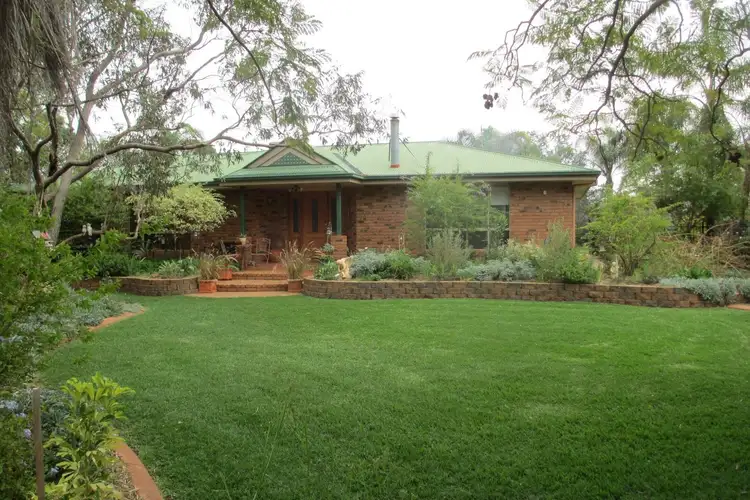 'Warragul The Range Road