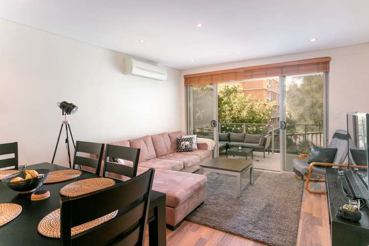 Main view of Homely unit listing, 1/1-3 Westminster Avenue, Dee Why NSW 2099