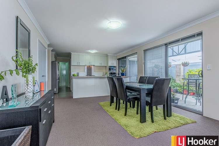 Second view of Homely house listing, 5 Moonlight Court, Huntingdale WA 6110