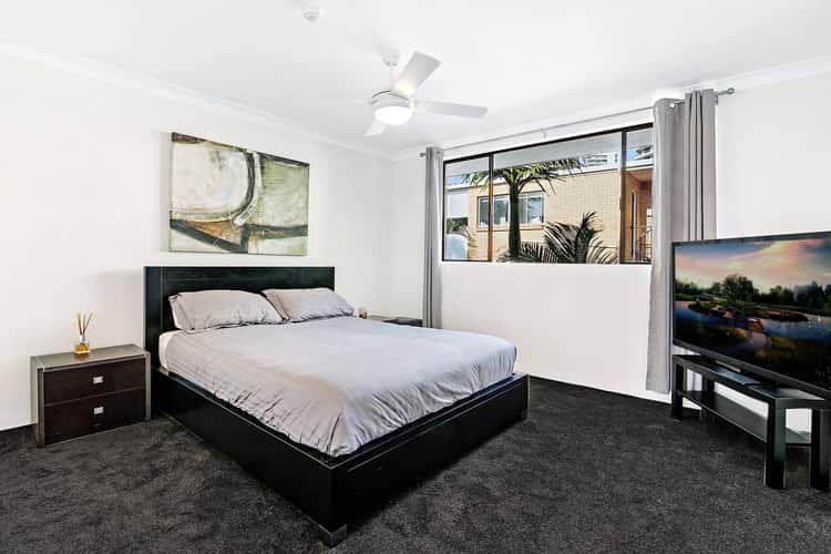 Fifth view of Homely unit listing, Apartment 71/43 Enderley Ave, Surfers Paradise QLD 4217