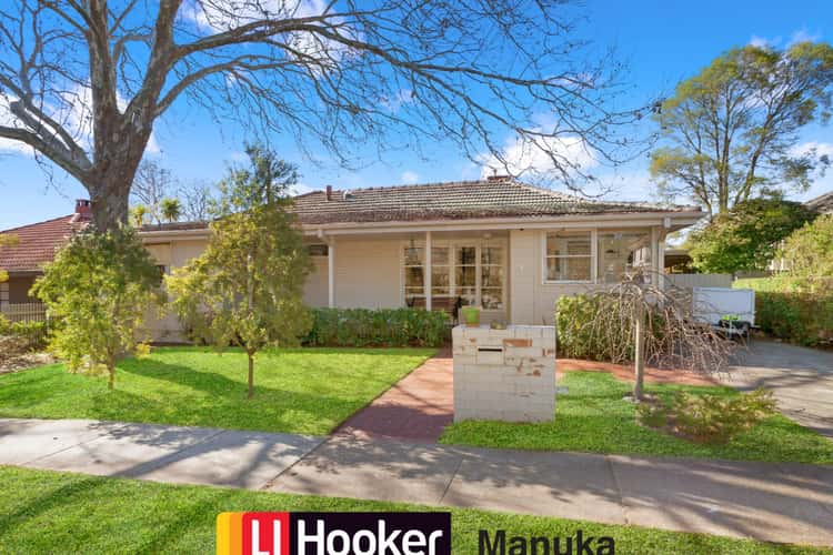 19 Walker Crescent, Griffith ACT 2603