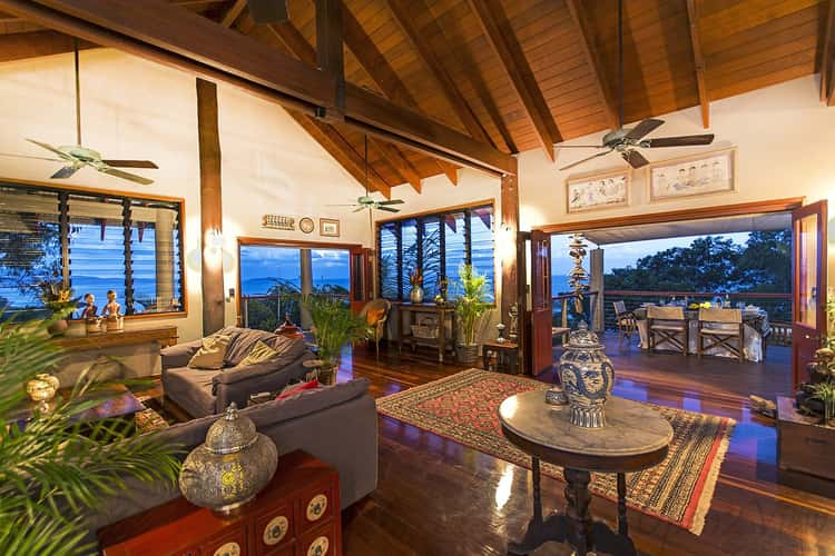 1387 Mossman Daintree Road, Rocky Point QLD 4873